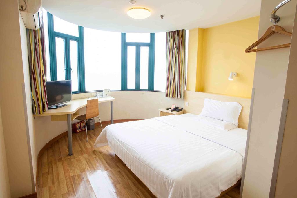 7Days Inn Bazhong Nanchi South Road Phoenix City Camera foto