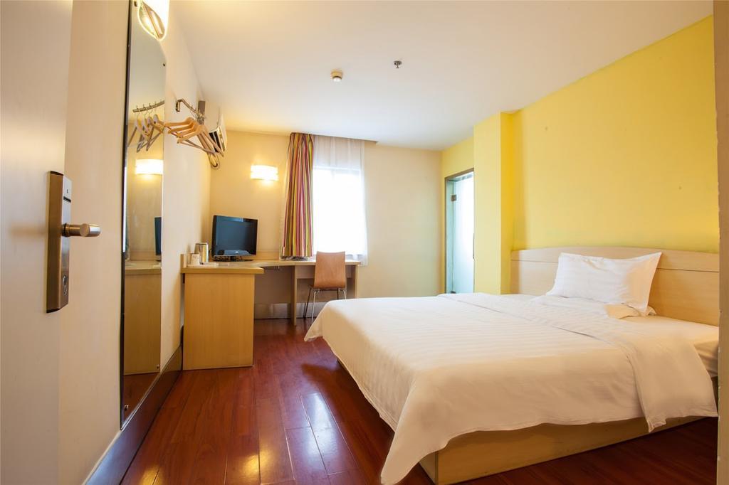 7Days Inn Bazhong Nanchi South Road Phoenix City Esterno foto
