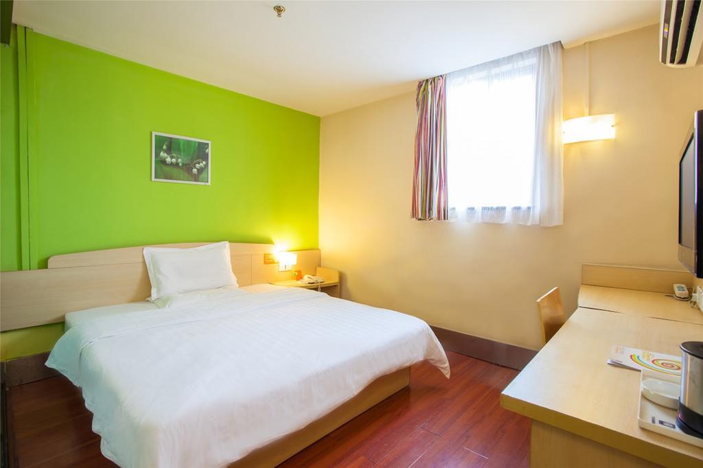 7Days Inn Bazhong Nanchi South Road Phoenix City Esterno foto